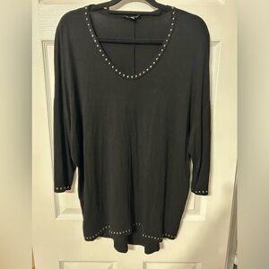⬇️ Women’s Slightly Sheer Studded Neckline Tunic Top